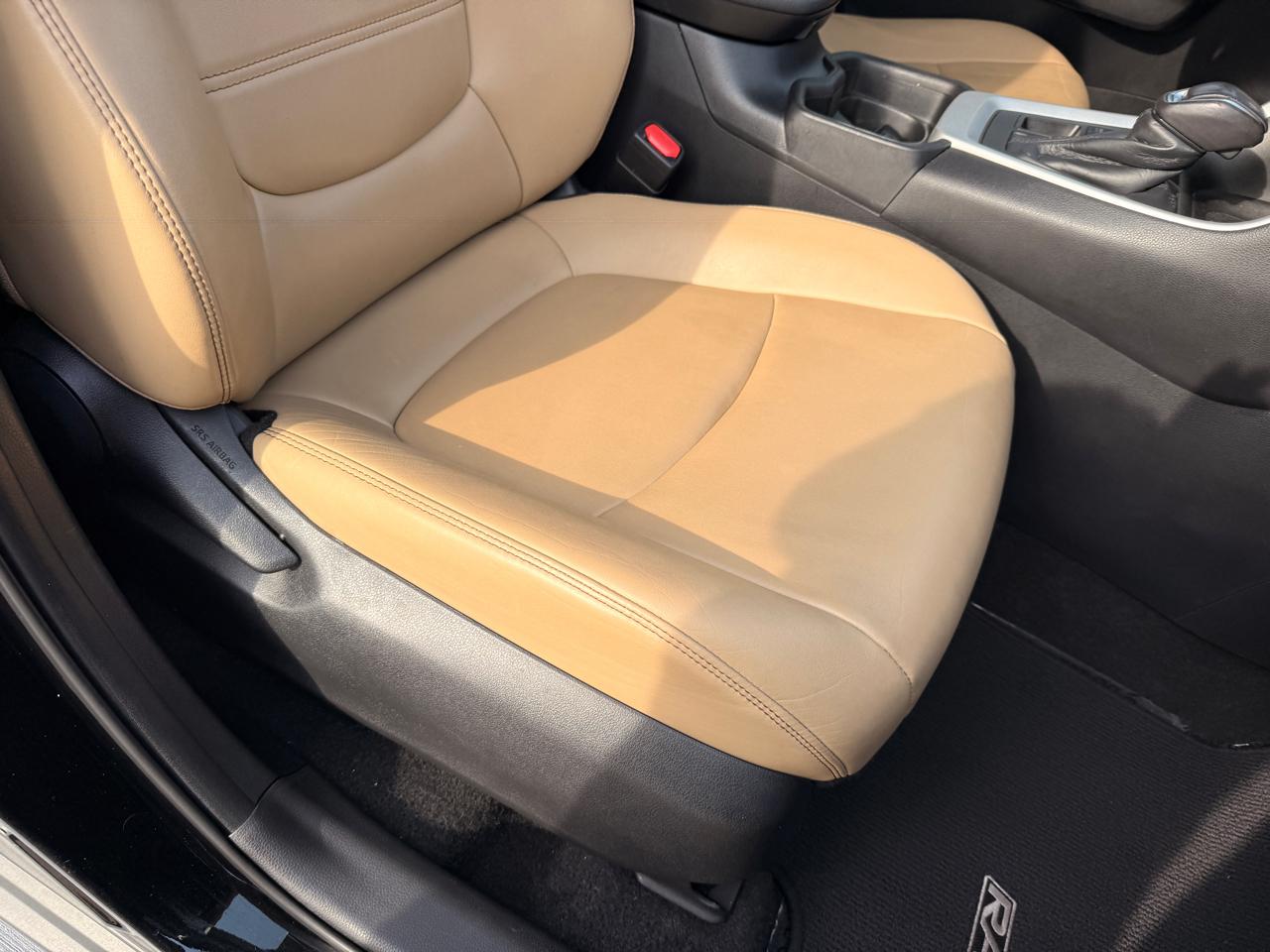 Toyota RAV4 XLE Premium AWD 2020