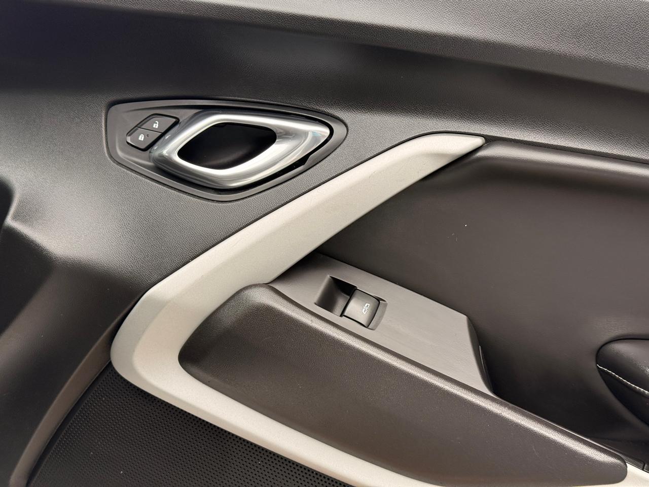 Chevrolet Camaro 1SS Coupe 6M 2018