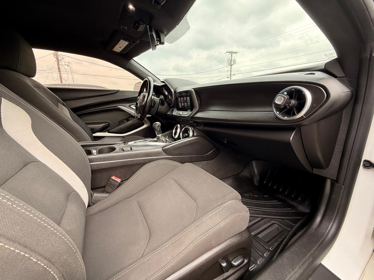 Chevrolet Camaro 1SS Coupe 6M 2018