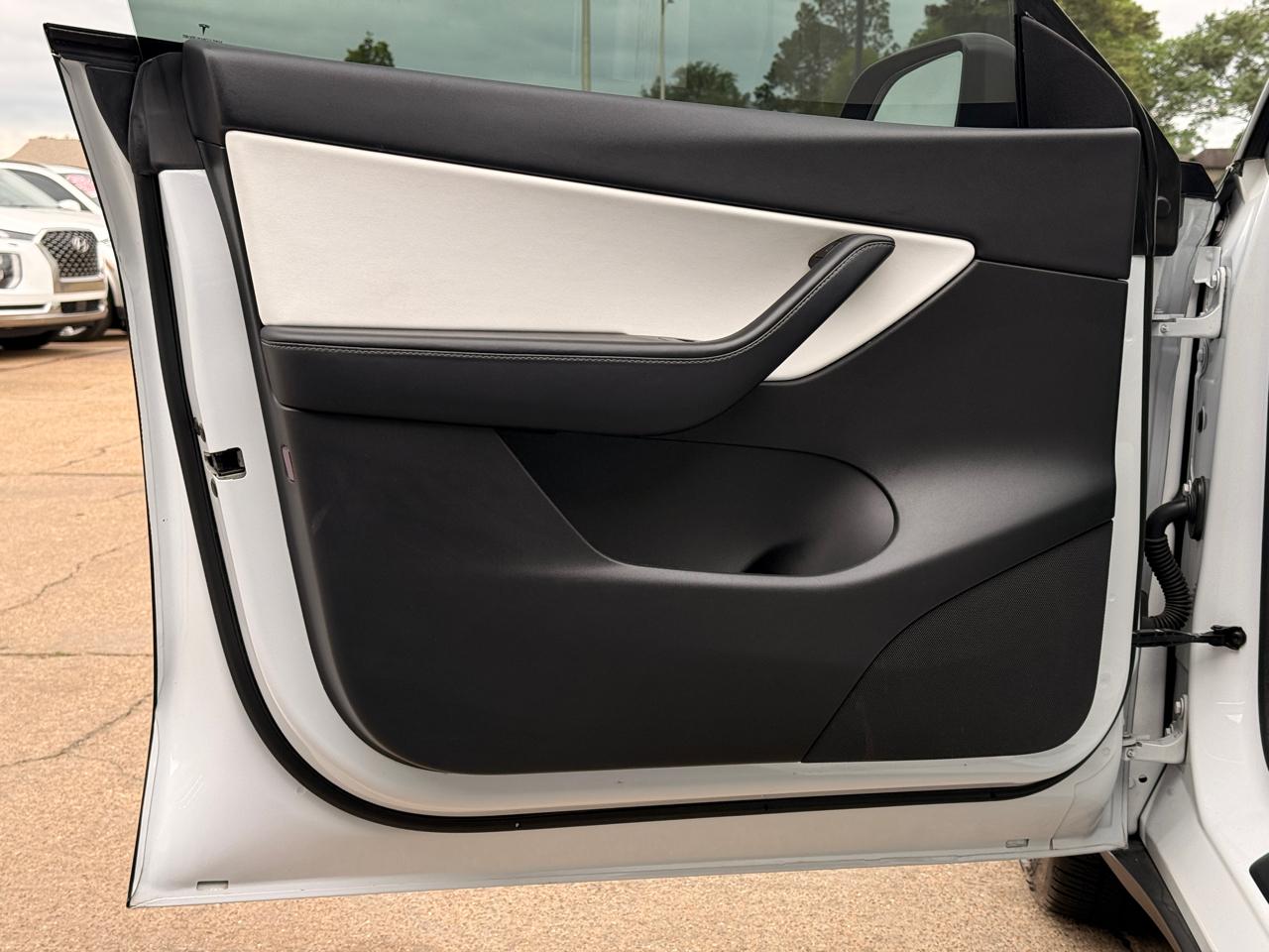 Tesla Model Y Long Range 2021