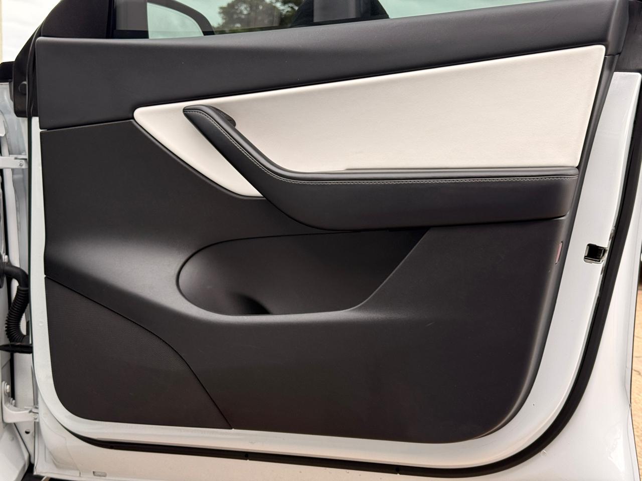 Tesla Model Y Long Range 2021