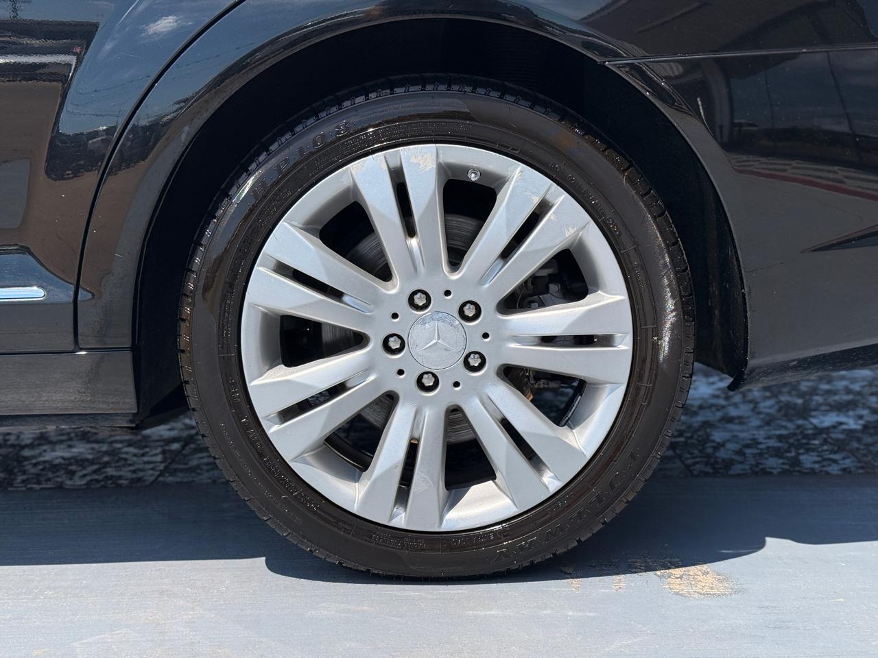 Mercedes-Benz S-Class S550 4MATIC 2009