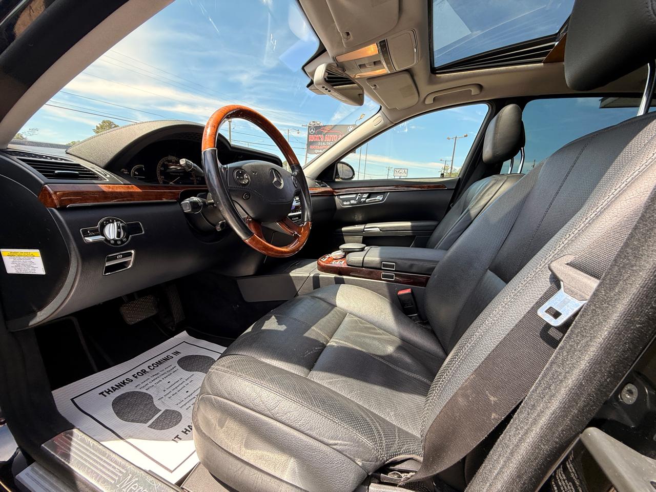 Mercedes-Benz S-Class S550 4MATIC 2009