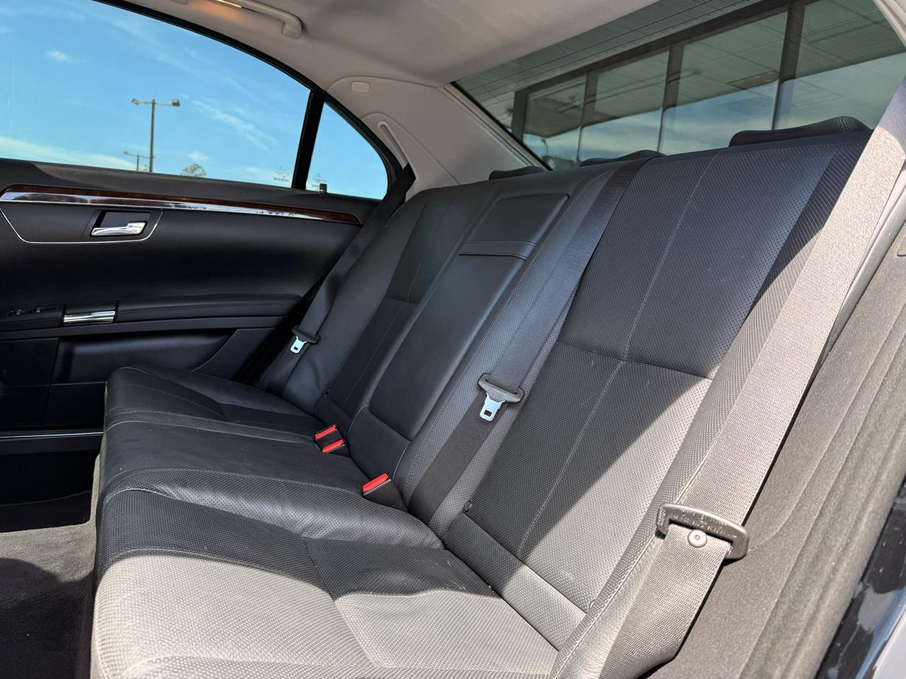 Mercedes-Benz S-Class S550 4MATIC 2009
