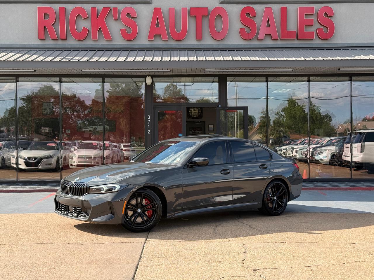 2023 BMW 3-Series 330i