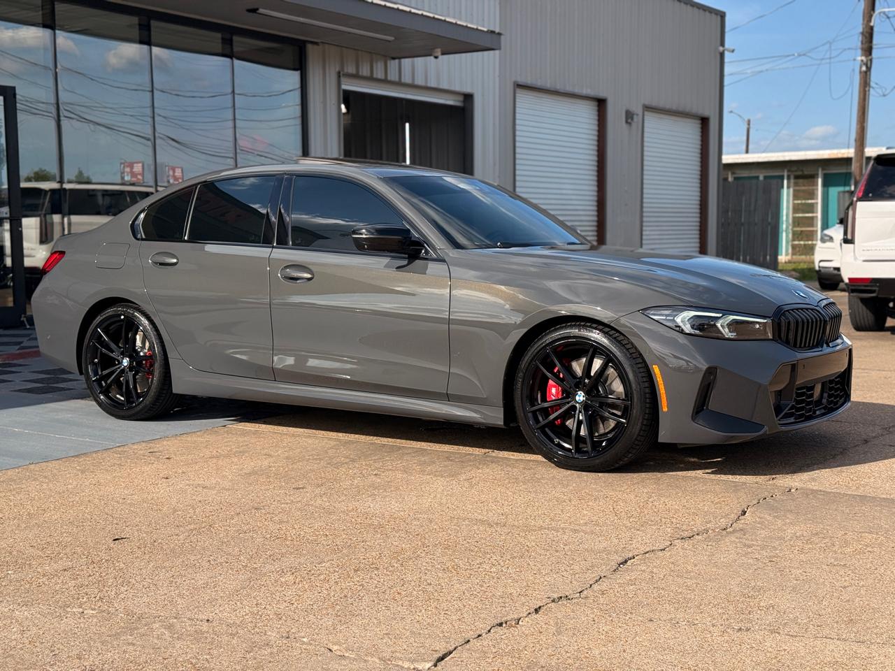 BMW 3-Series 330i 2023