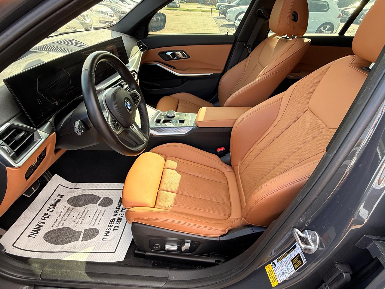 BMW 3-Series 330i 2023