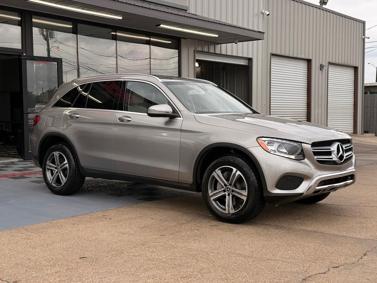 Mercedes-Benz GLC-Class GLC300 2019