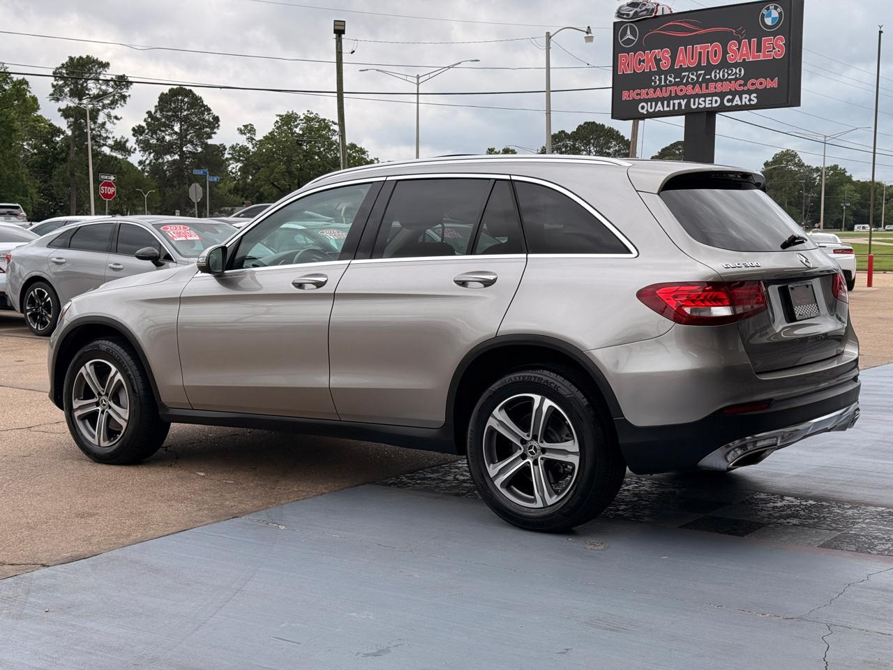 Mercedes-Benz GLC-Class GLC300 2019