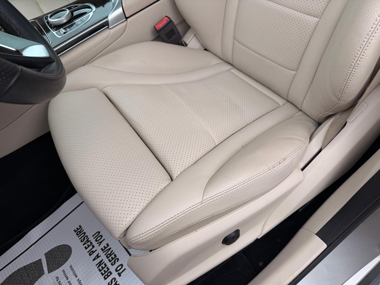 Mercedes-Benz GLC-Class GLC300 2019