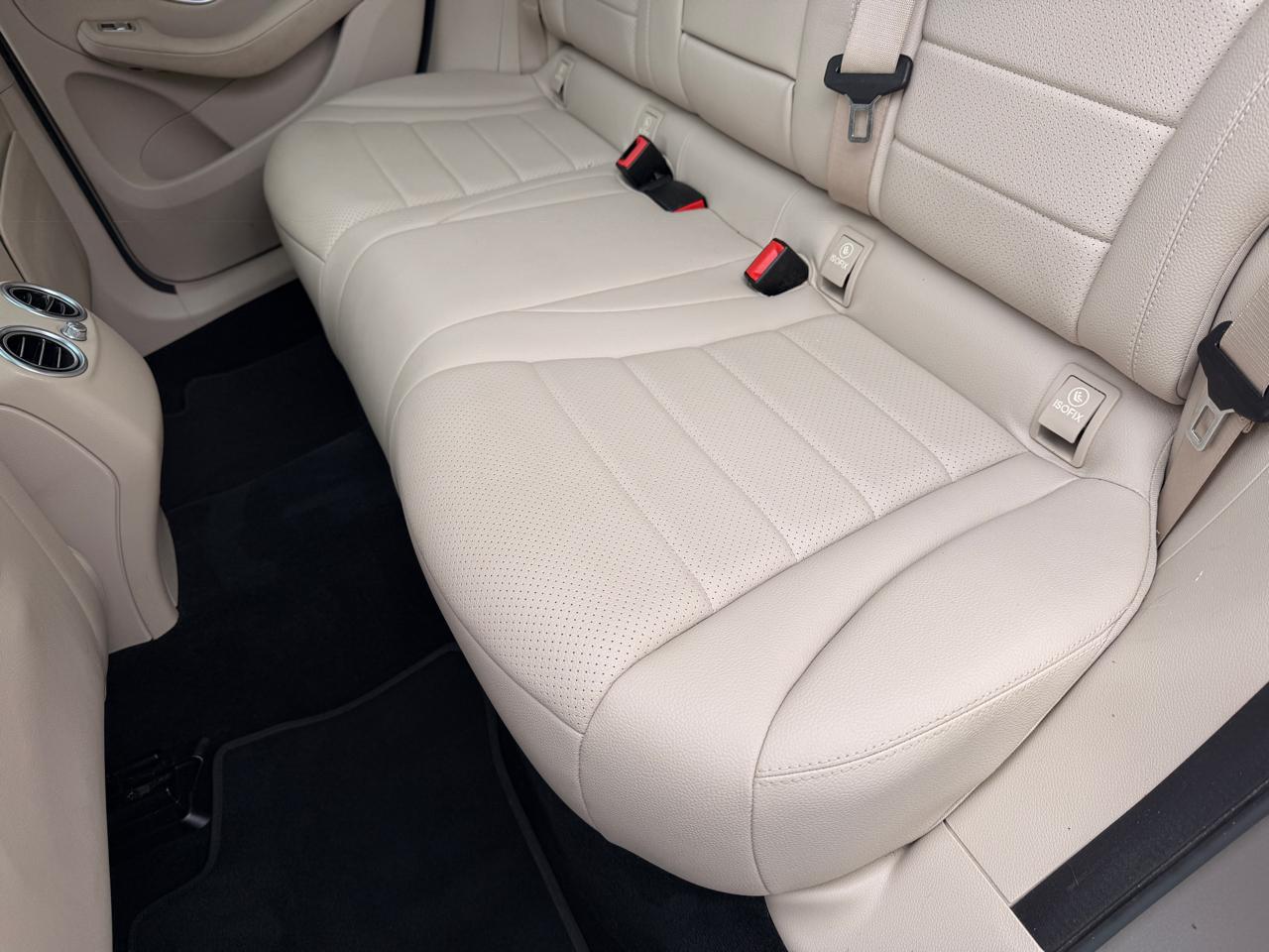 Mercedes-Benz GLC-Class GLC300 2019