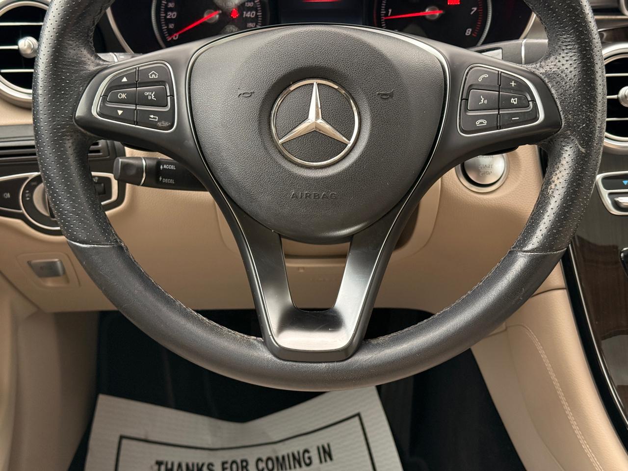 Mercedes-Benz GLC-Class GLC300 2019