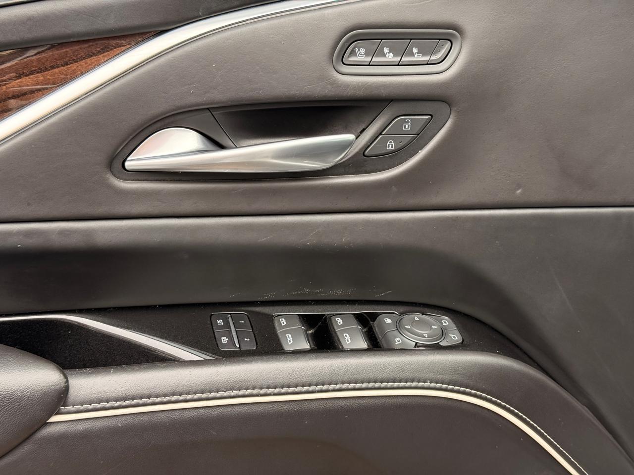 Cadillac Escalade Sport Platinum AWD 2022