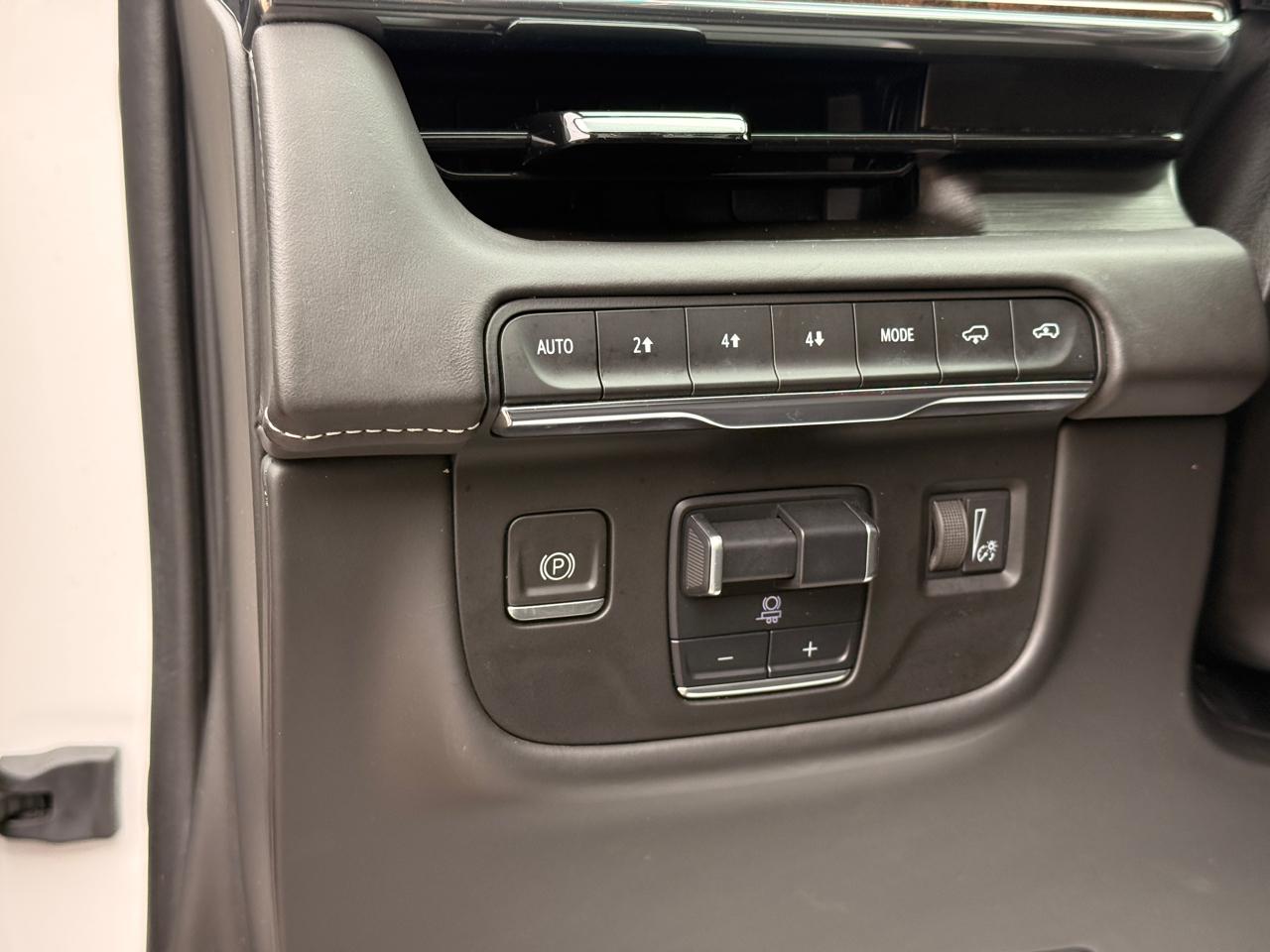 Cadillac Escalade Sport Platinum AWD 2022