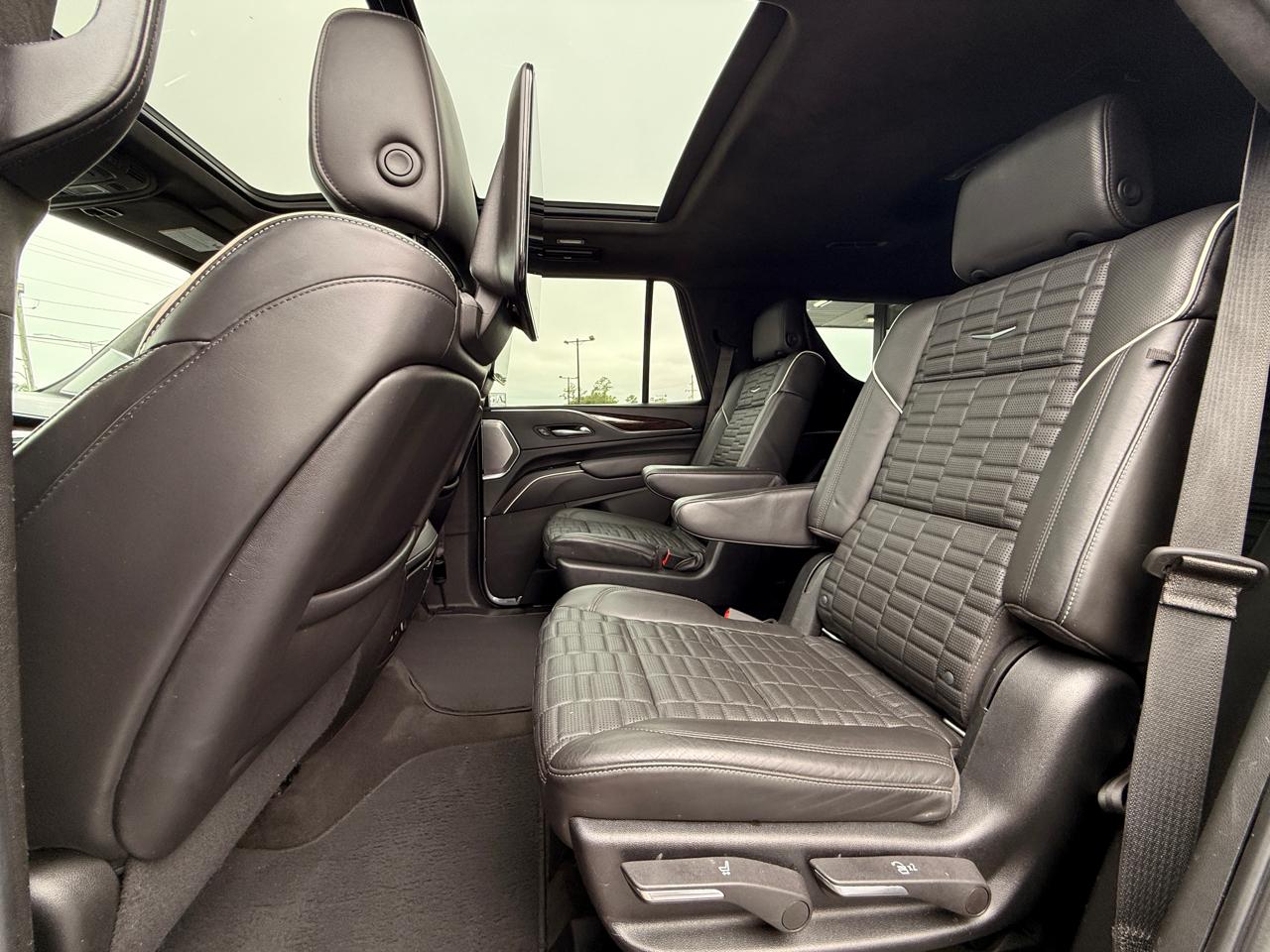 Cadillac Escalade Sport Platinum AWD 2022