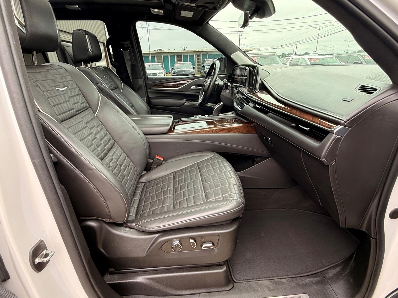 Cadillac Escalade Sport Platinum AWD 2022