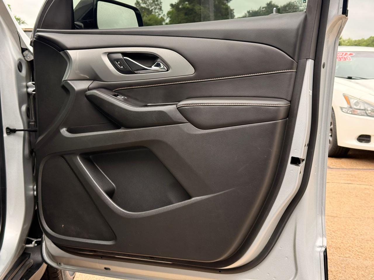 Chevrolet Traverse LS FWD 2020