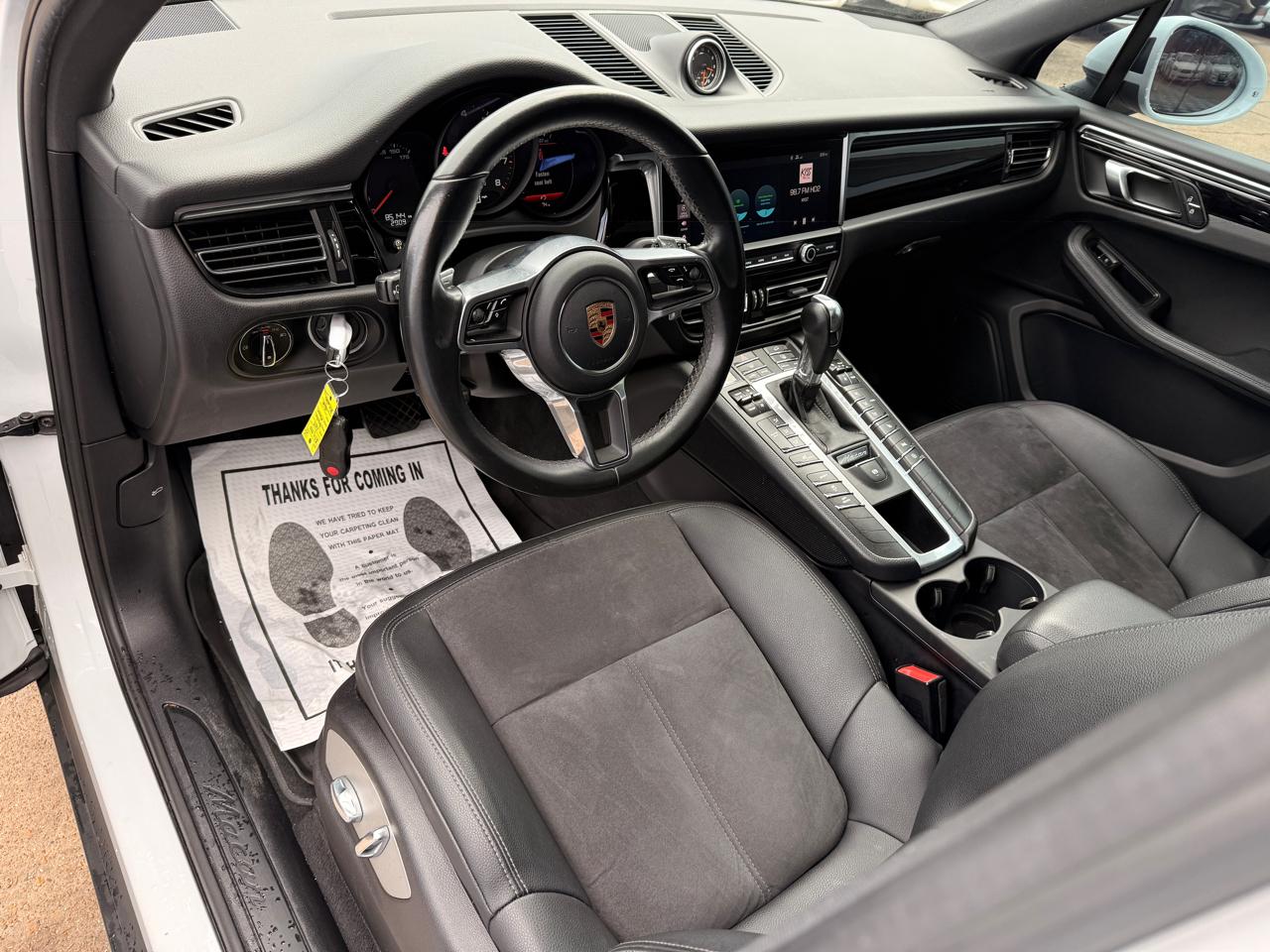 Porsche Macan Base 2019