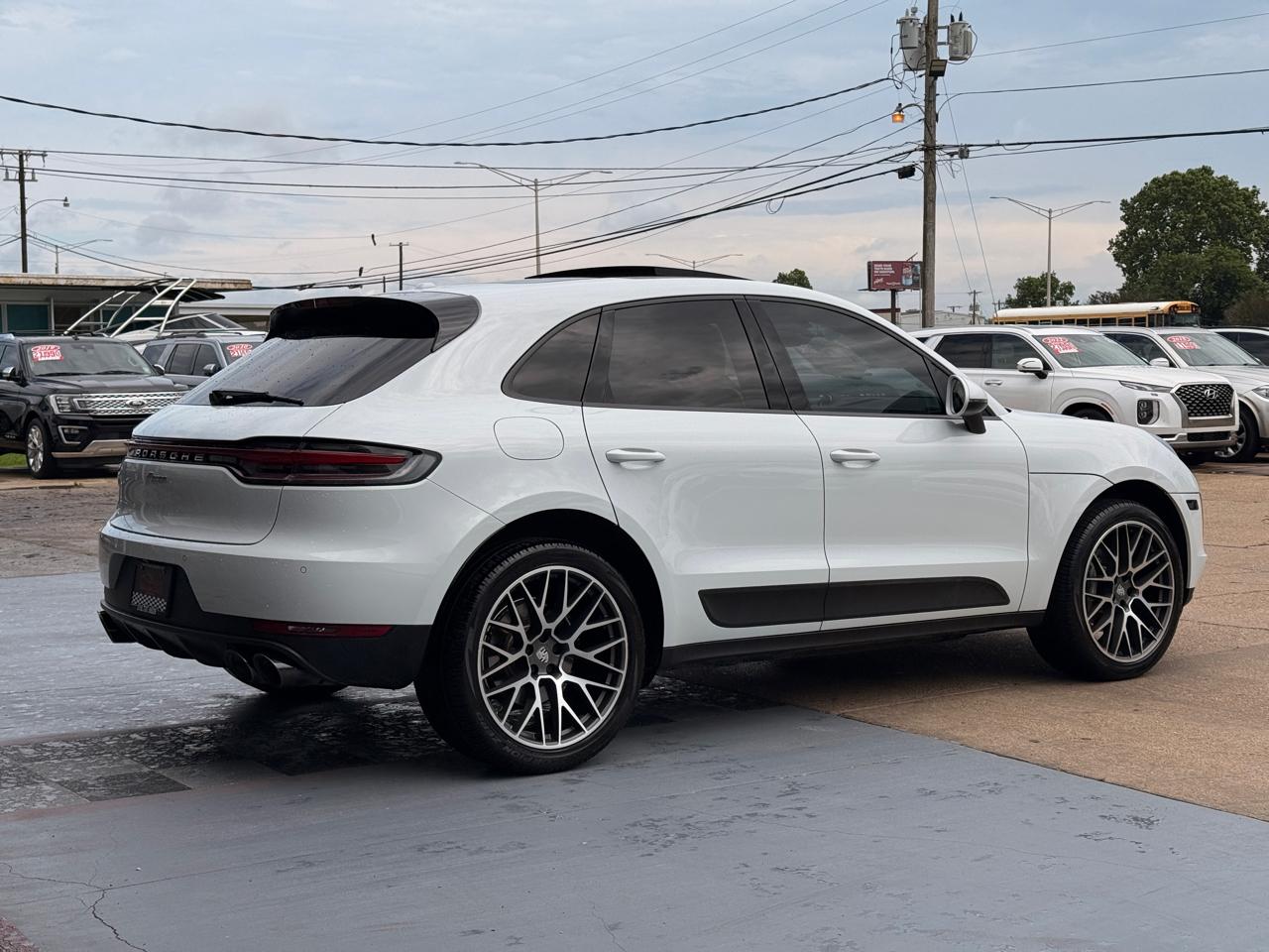 Porsche Macan Base 2019