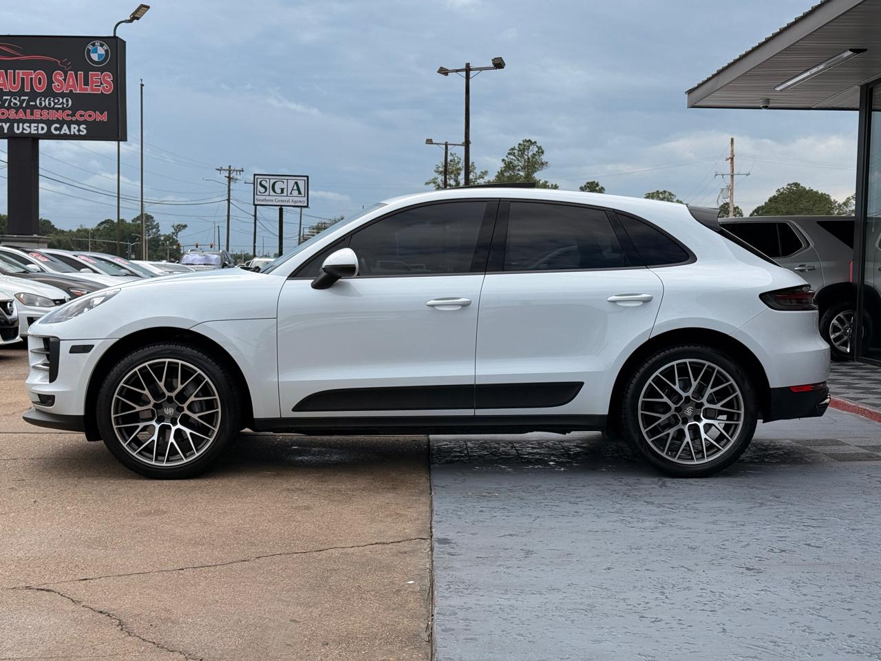 Porsche Macan Base 2019