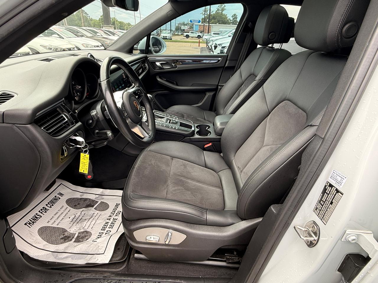 Porsche Macan Base 2019