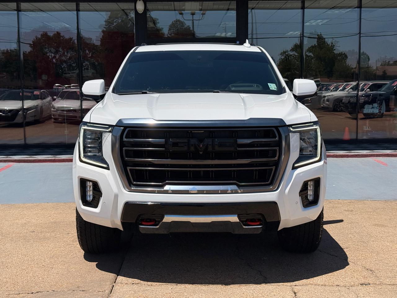 GMC Yukon AT4 2024
