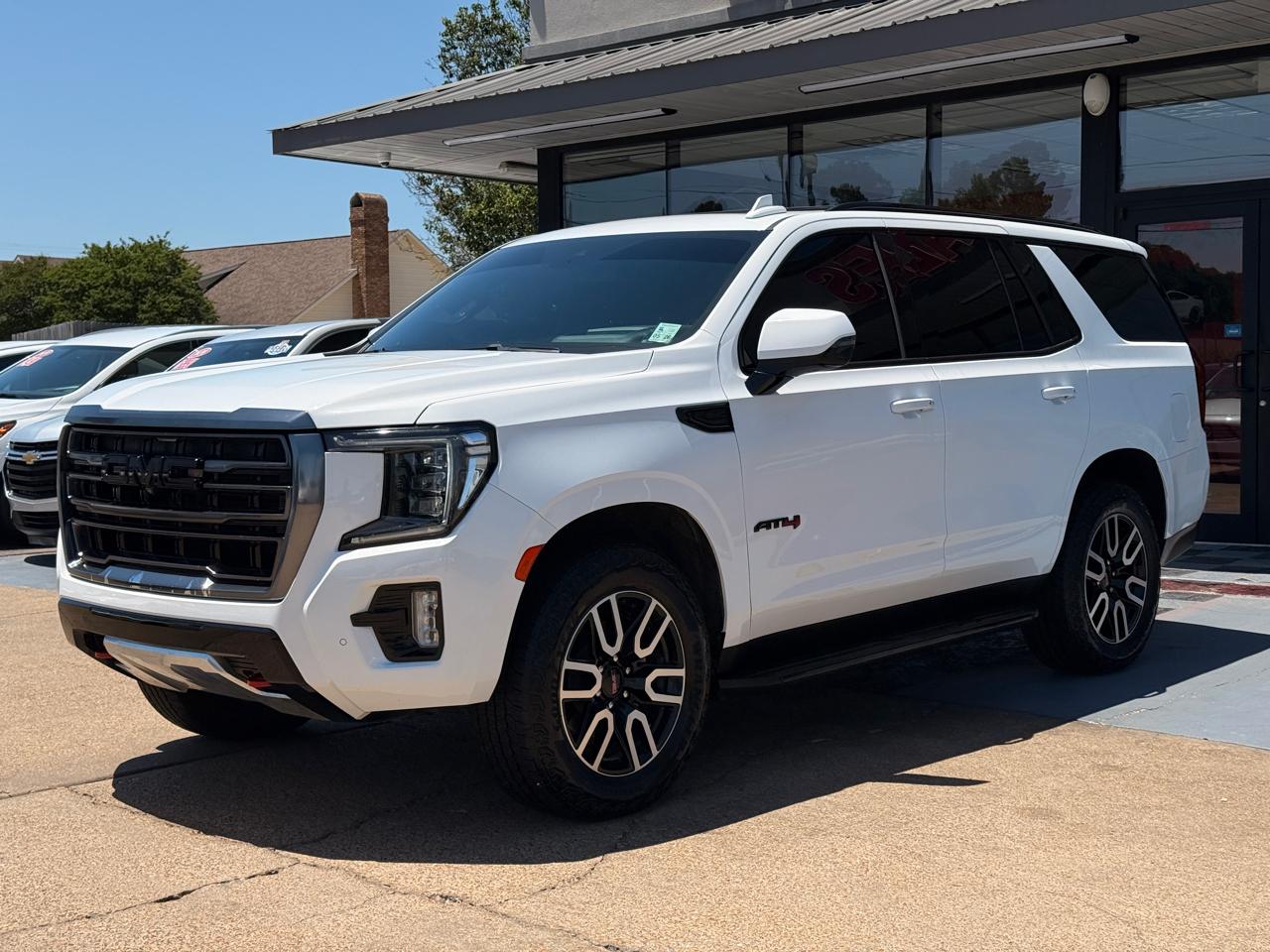 GMC Yukon AT4 2024