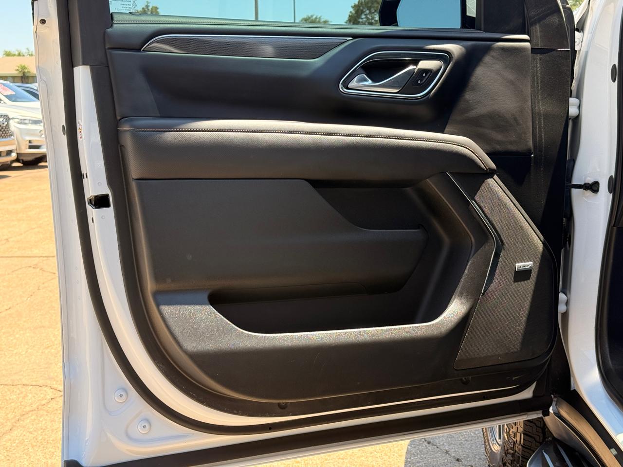 GMC Yukon AT4 2024