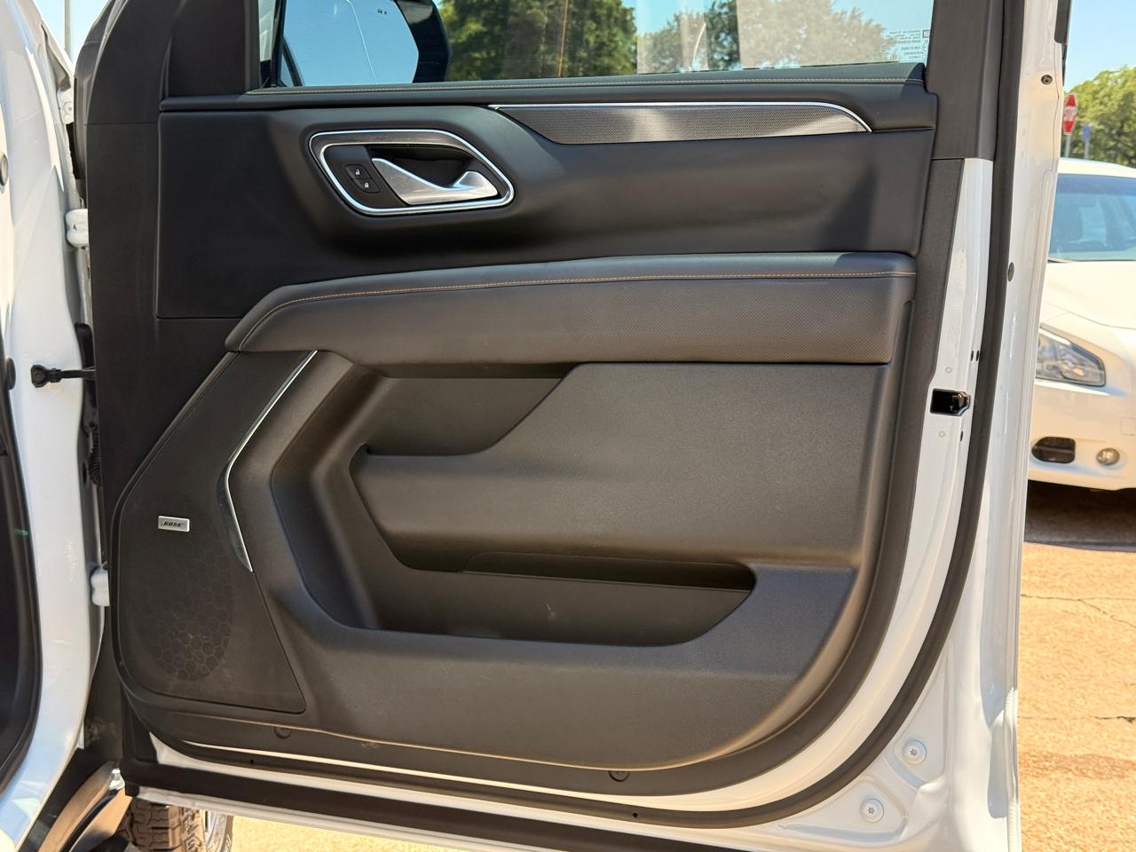 GMC Yukon AT4 2024