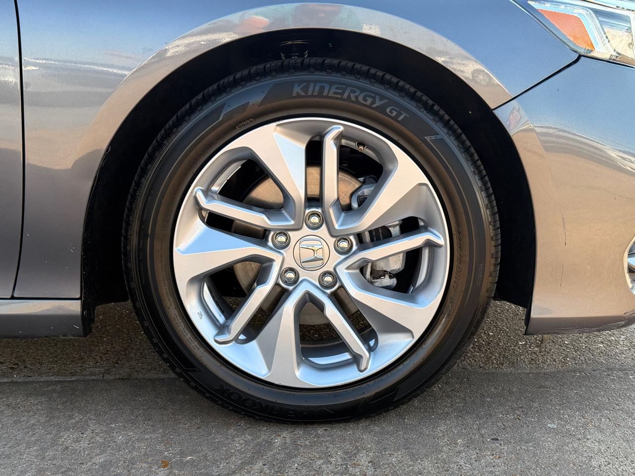 Honda Accord LX CVT 2018