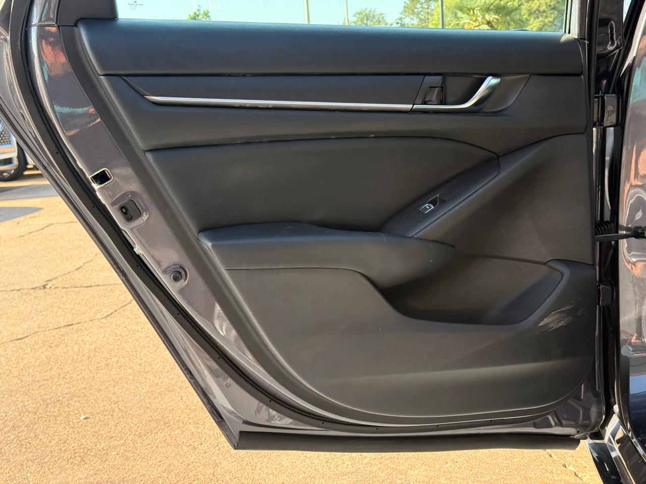 Honda Accord LX CVT 2018