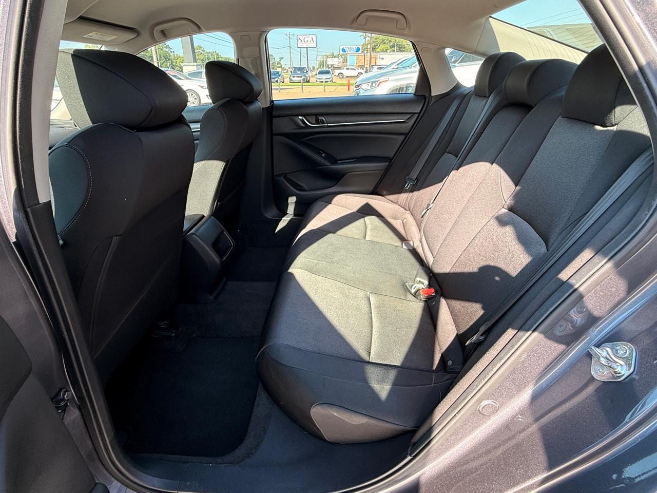 Honda Accord LX CVT 2018