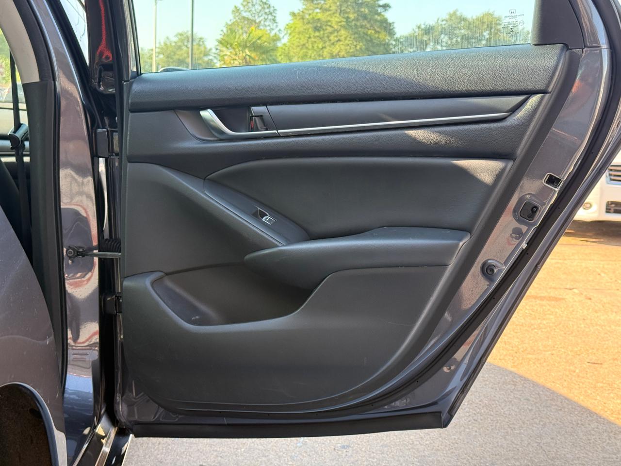 Honda Accord LX CVT 2018