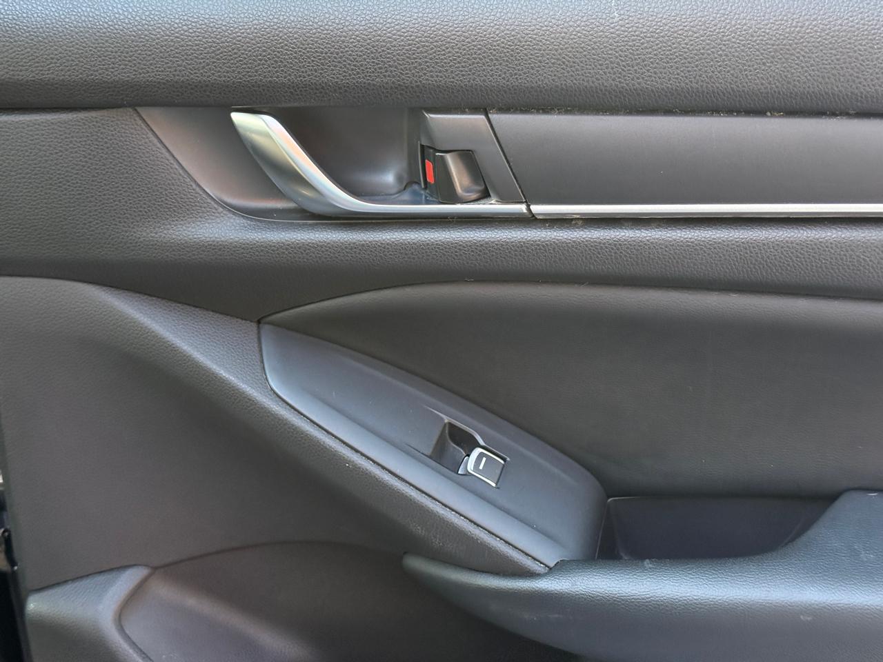 Honda Accord LX CVT 2018