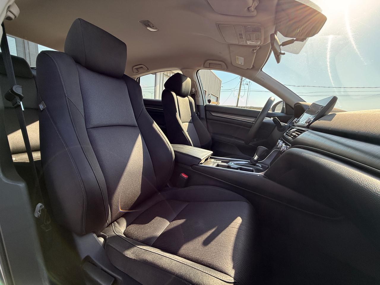 Honda Accord LX CVT 2018