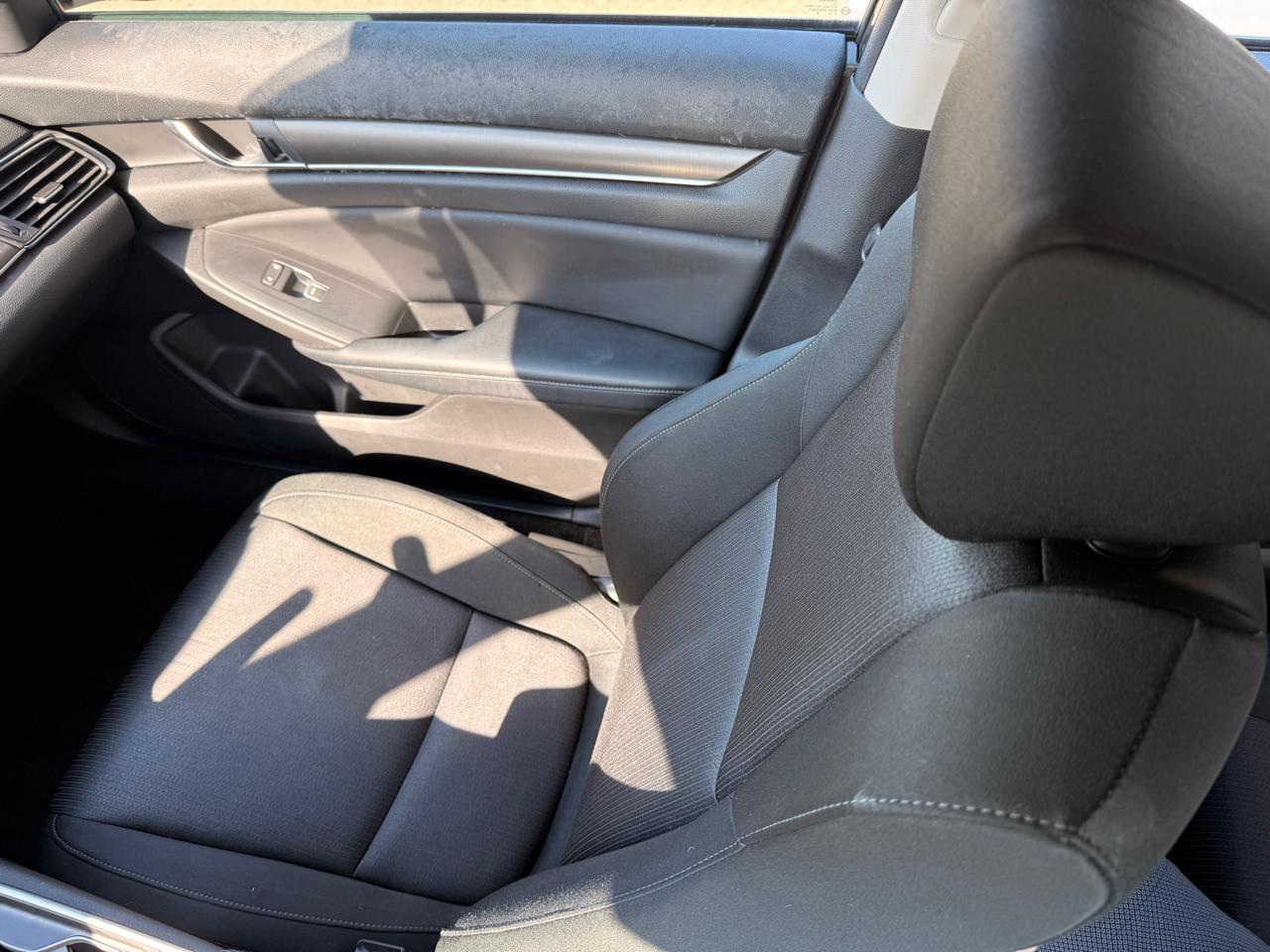 Honda Accord LX CVT 2018