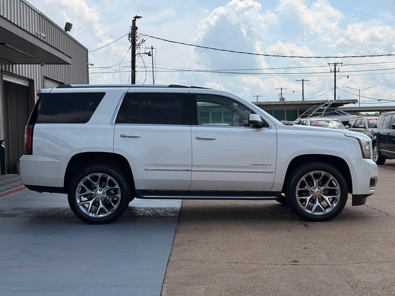 GMC Yukon Denali 2WD 2020