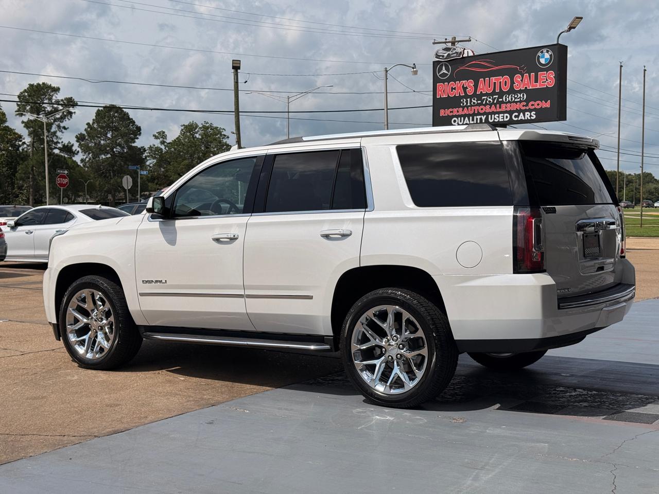 GMC Yukon Denali 2WD 2020