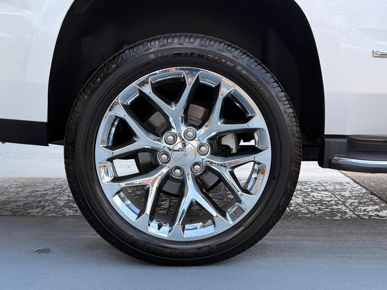 GMC Yukon Denali 2WD 2020