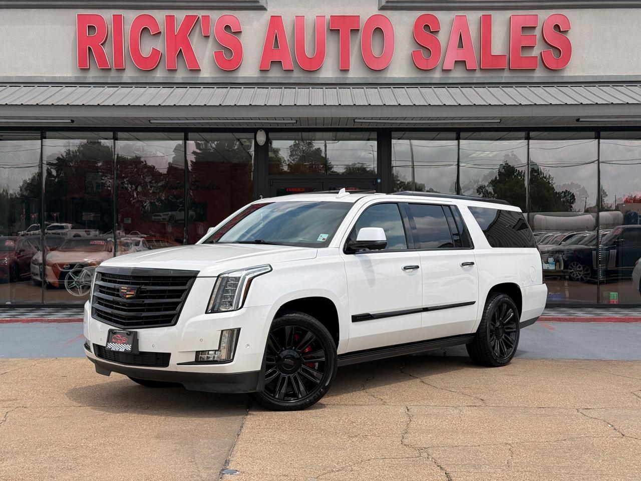 2018 Cadillac Escalade ESV Platinum 4WD