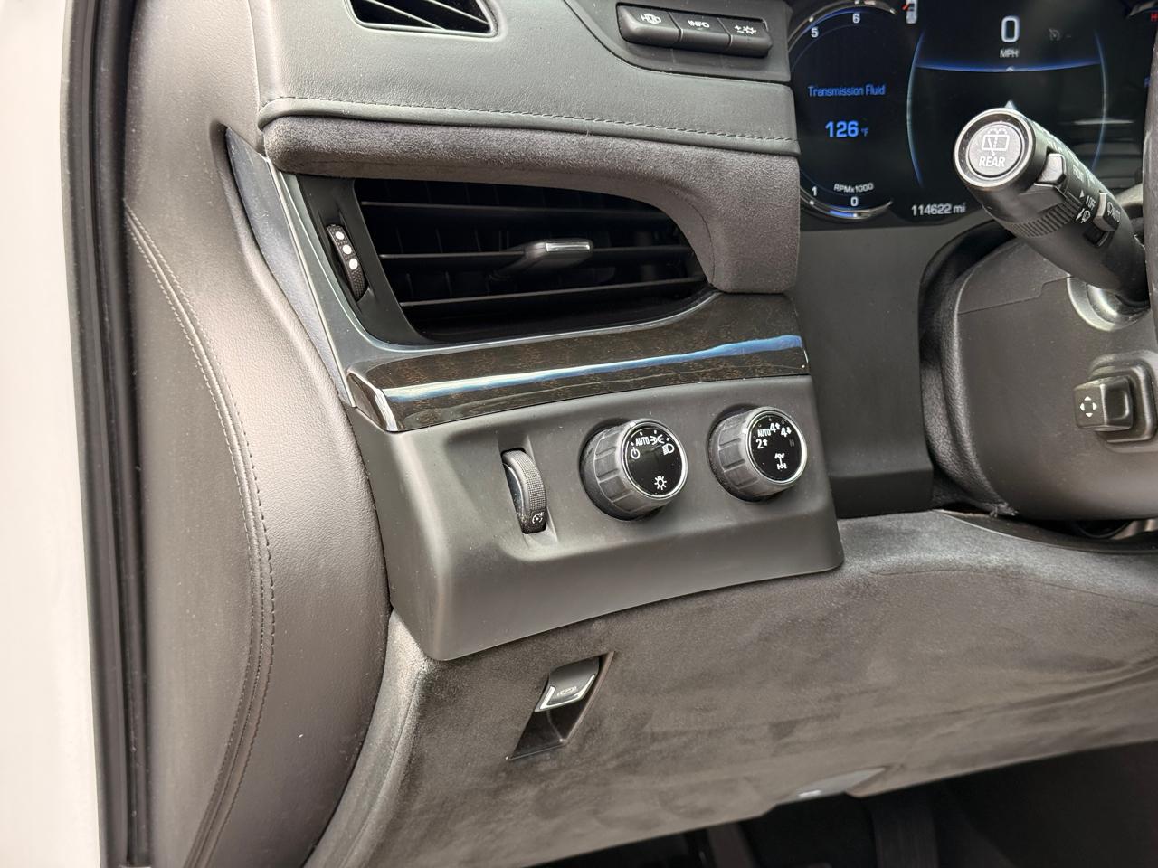 Cadillac Escalade ESV Platinum 4WD 2018