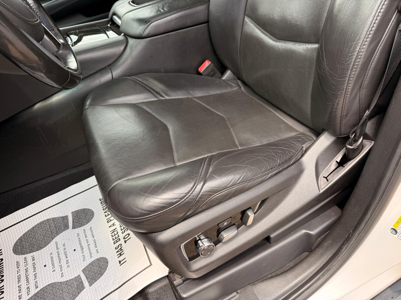 Cadillac Escalade ESV Platinum 4WD 2018