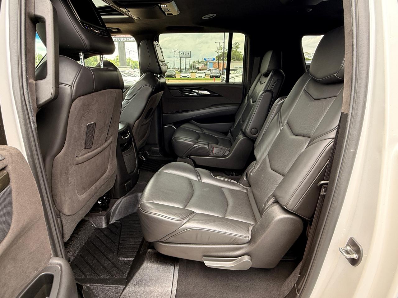 Cadillac Escalade ESV Platinum 4WD 2018