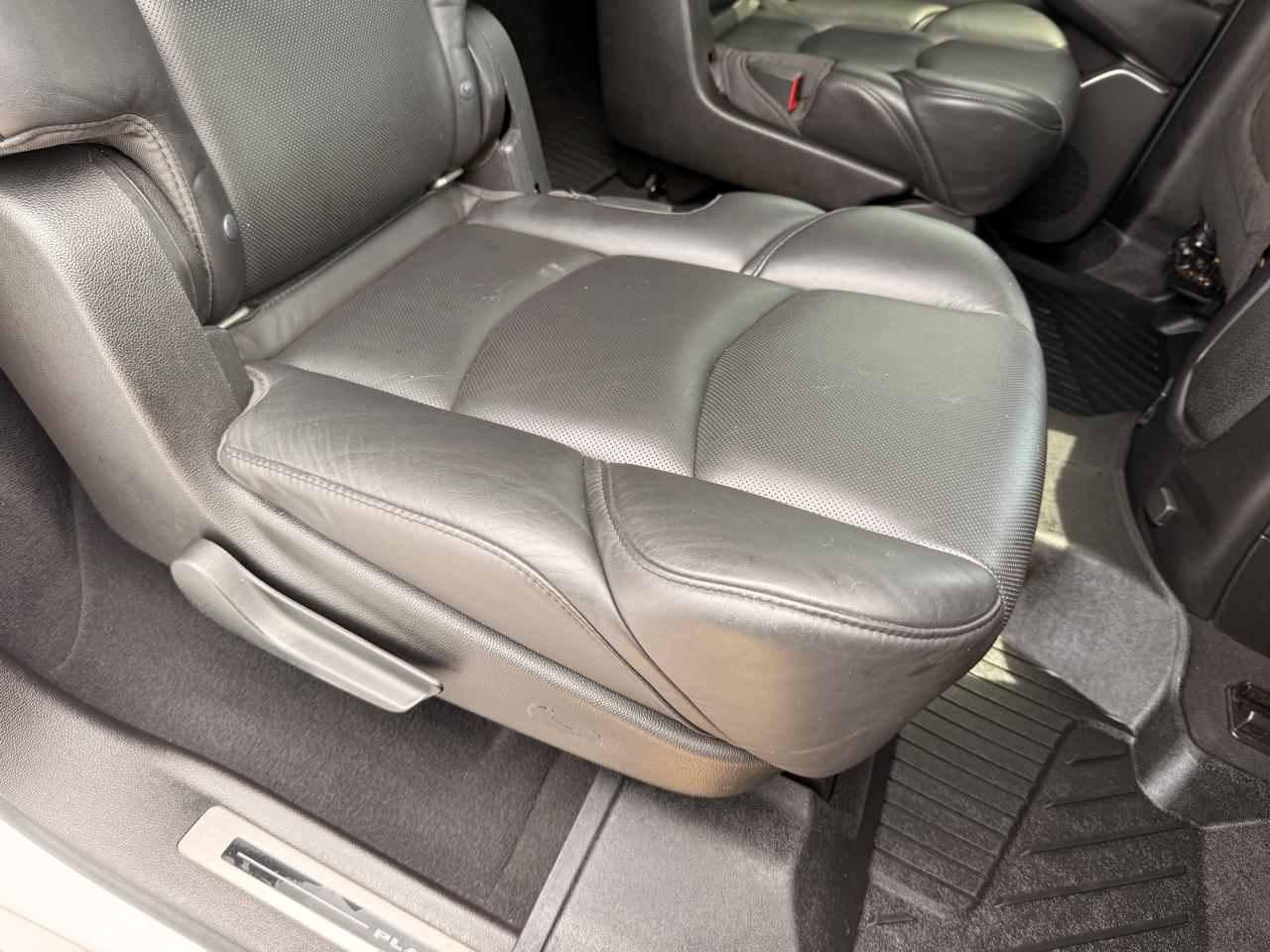 Cadillac Escalade ESV Platinum 4WD 2018