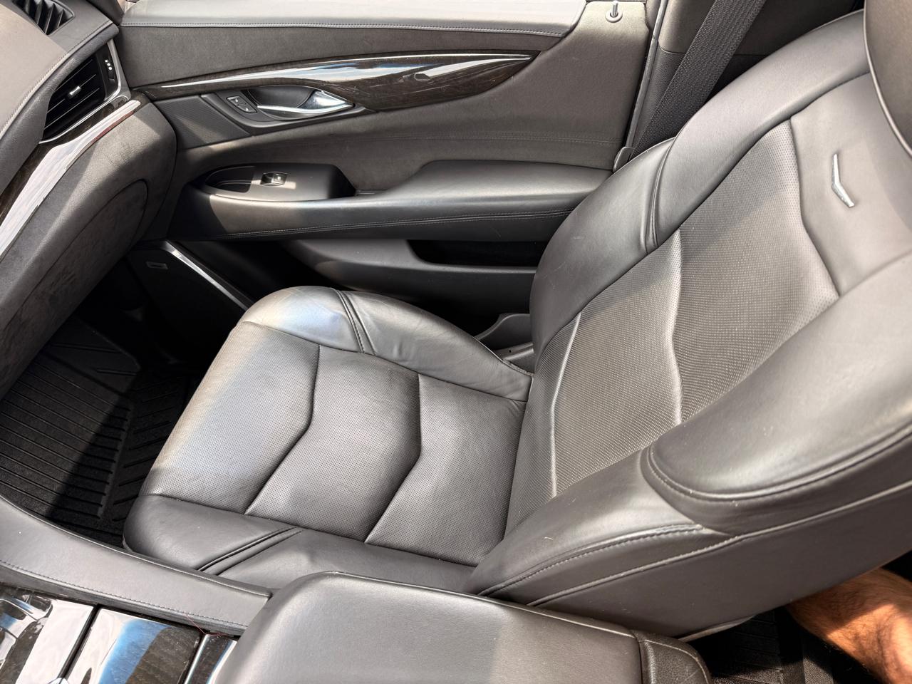 Cadillac Escalade ESV Platinum 4WD 2018
