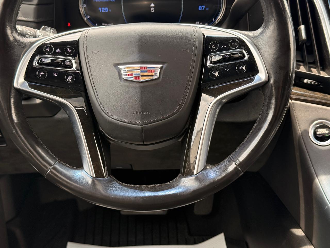 Cadillac Escalade ESV Platinum 4WD 2018