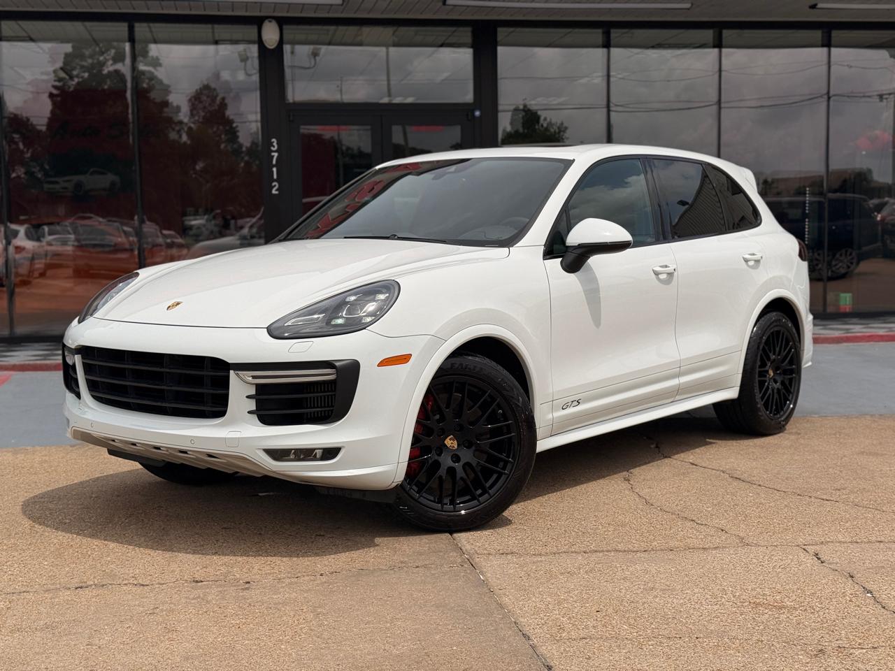 Porsche Cayenne GTS 2016