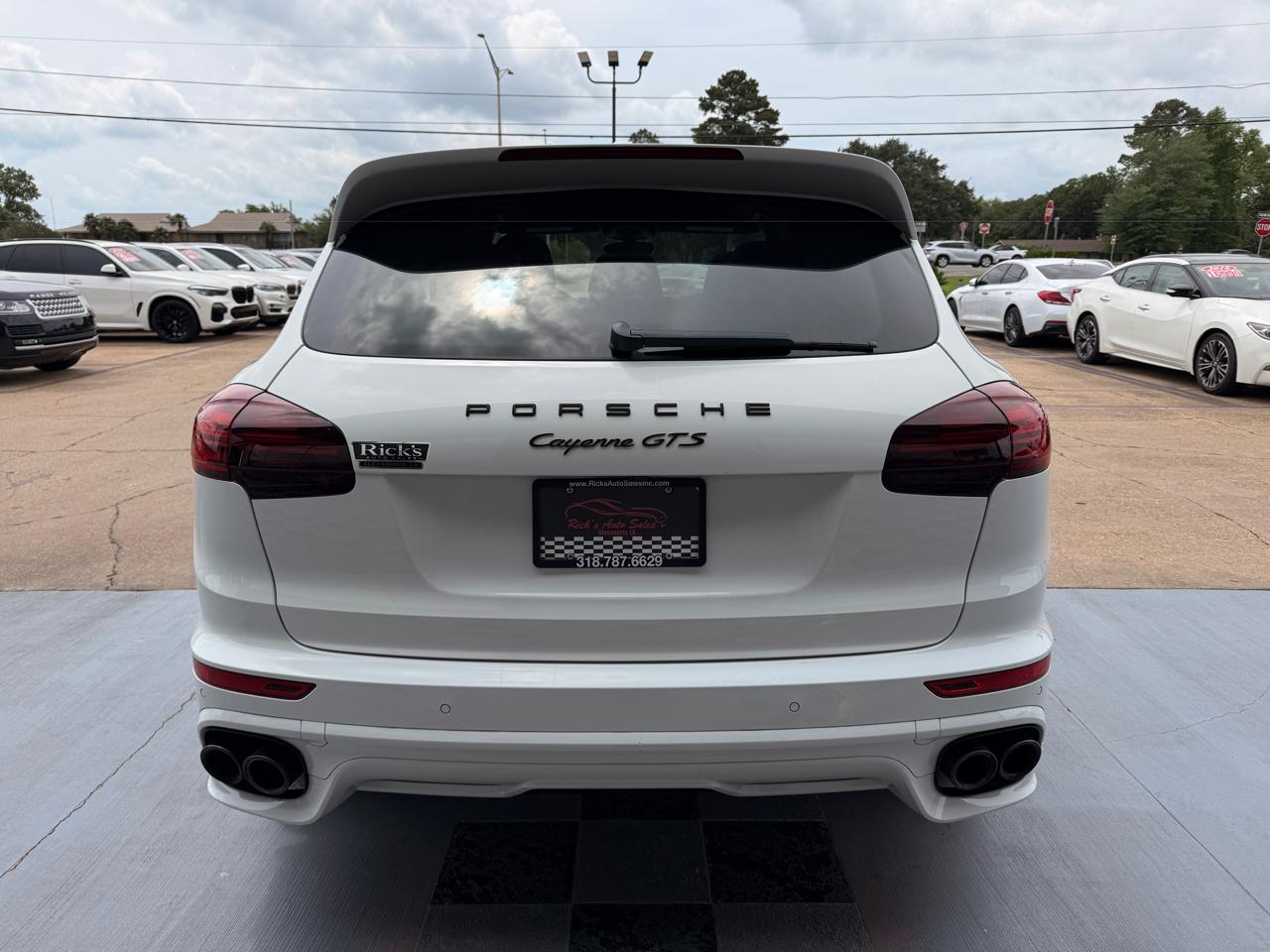 Porsche Cayenne GTS 2016