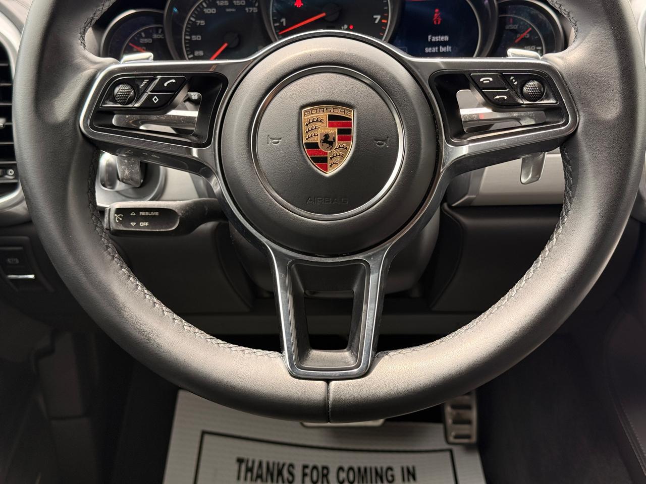 Porsche Cayenne GTS 2016