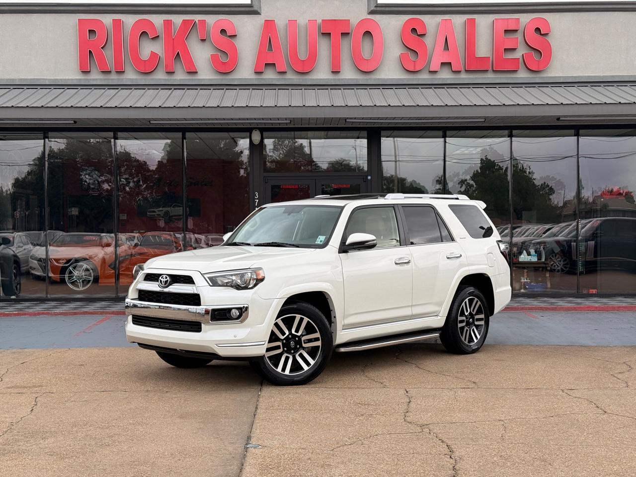 2019 Toyota 4Runner SR5 2WD